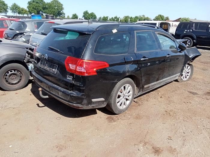 Citroen C5 III Tourer 1.6 HDiF 16V Skrotfordon (2009, ZWART)