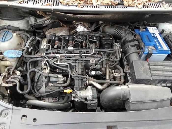 Volkswagen Caddy IV 1.6 TDI 16V Skrotfordon (2015, NIET VAN TOEPASSING)