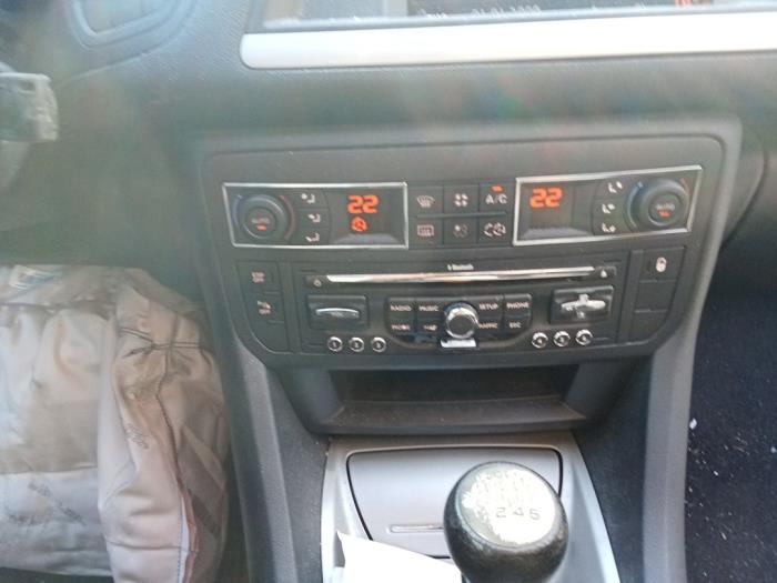 Citroen C5 III Berline 2.0 HDiF 16V Sloopvoertuig (2010, Wit)