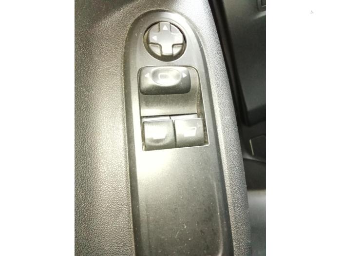 Citroen C3 1.2 VTi 82 12V Skrotfordon (2016, WIT)