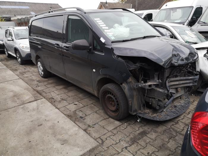 Mercedes Vito 2.2 116 CDI 16V Sloopvoertuig (2017, Zwart)