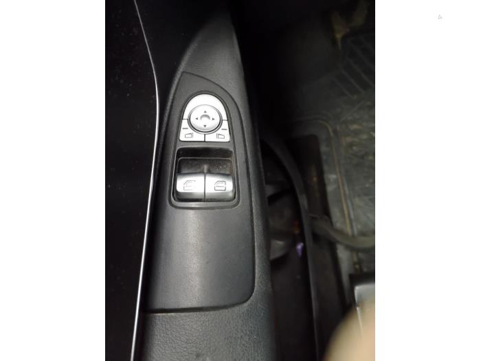 Mercedes Vito 2.2 116 CDI 16V Sloopvoertuig (2017, Zwart)