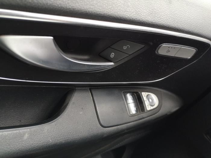 Mercedes Vito 2.2 116 CDI 16V Sloopvoertuig (2017, Zwart)