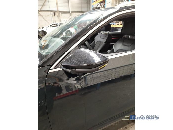 Audi e-tron 55 quattro Skrotfordon (2020, ZWART)