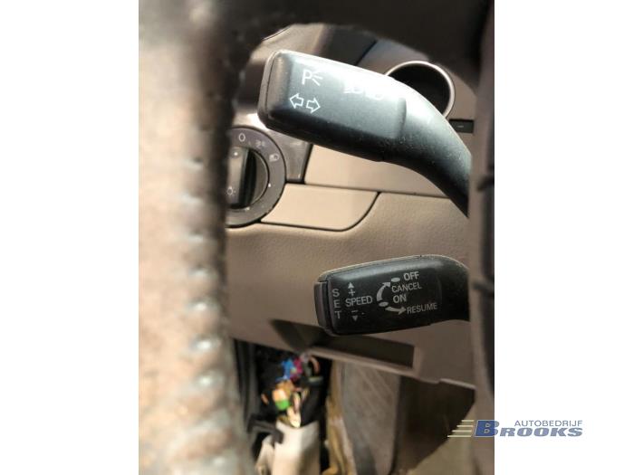 Audi A4 Cabriolet 3.0 V6 30V Skrotfordon (2003, ZWART)