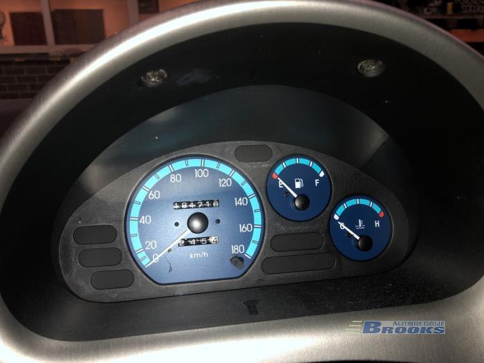 Daewoo Matiz 0.8 S,SE Skrotfordon (2001, BLAUW)