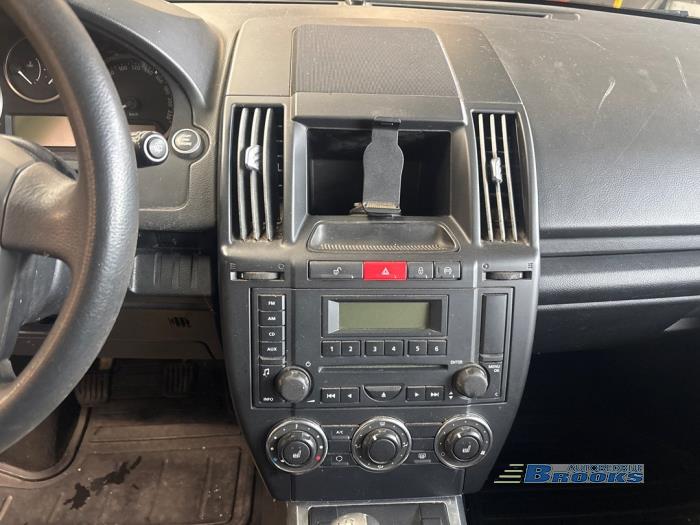 Landrover Freelander II 2.2 td4 16V Sloopvoertuig (2010, Zilvergrijs)