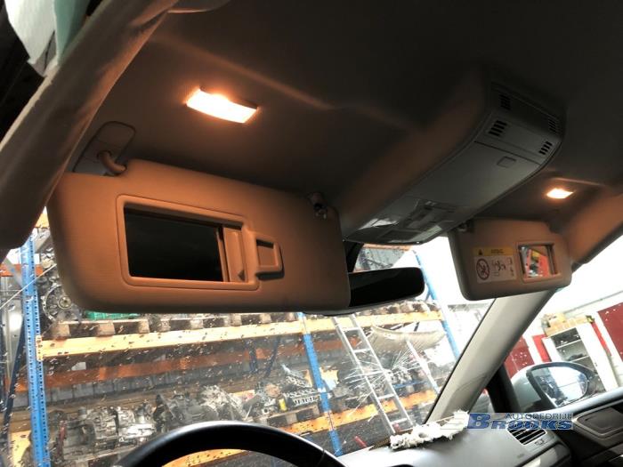 Volkswagen Golf VII 1.6 TDI BMT 16V Skrotfordon (2019, GRIJS)