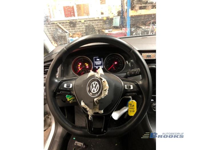 Volkswagen Golf VII 1.6 TDI BMT 16V Skrotfordon (2019, GRIJS)