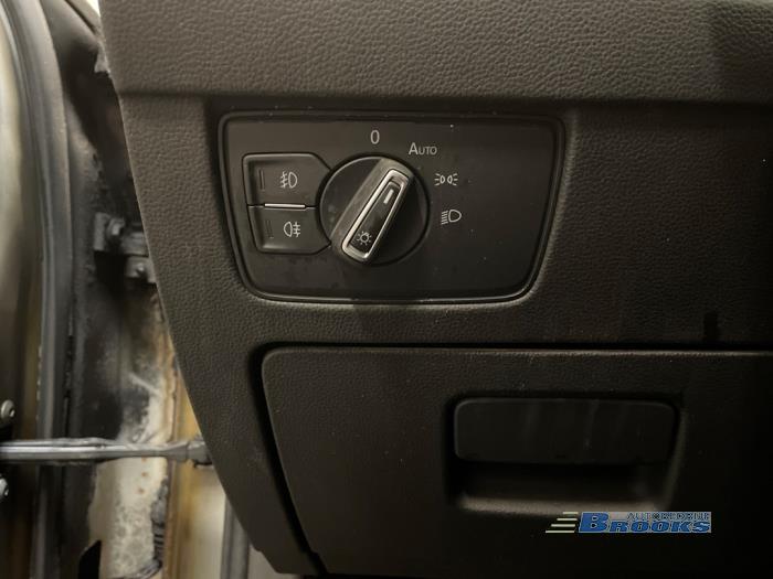 Volkswagen Passat Variant 1.6 TDI 16V Sloopvoertuig (2018, Grijs)