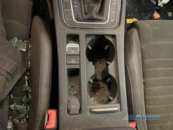 Volkswagen Passat Variant 1.6 TDI 16V Sloopvoertuig (2018, Grijs)