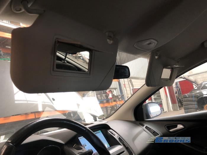 Ford Focus 3 Wagon 1.0 Ti-VCT EcoBoost 12V 125 Sloopvoertuig (2015, Grijs)