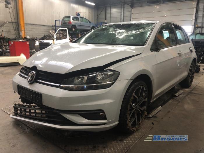 Volkswagen Golf VII 1.0 TSI 12V Sloopvoertuig (2017, Wit)