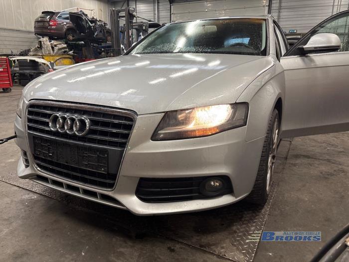 Audi A4 Avant 1.8 TFSI 16V Skrotfordon (2008, GRIJS)
