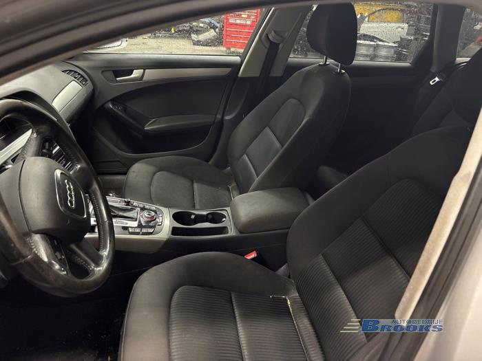 Audi A4 Avant 1.8 TFSI 16V Skrotfordon (2008, GRIJS)