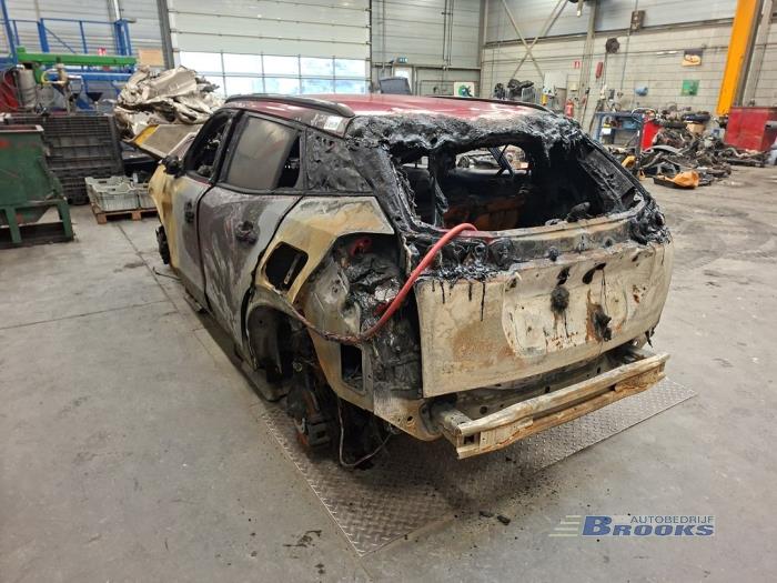 Peugeot 2008 e-2008 50 kWh Samochód złomowany (2020, Czerwony)