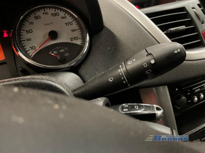 Peugeot 207/207+ 1.4 16V VTi Sloopvoertuig (2009, Grijs)