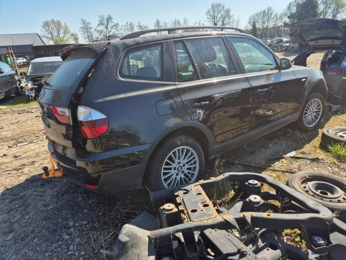 BMW X3 2.0d 16V Sloopvoertuig (2007, Zwart)