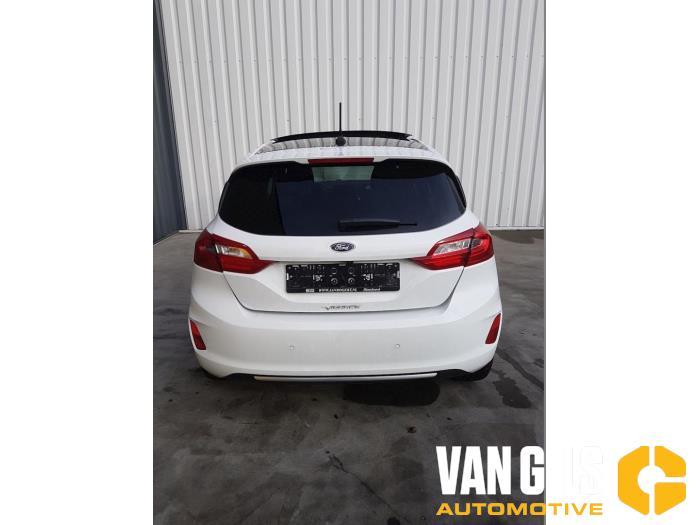 Ford Fiesta 7 1.5 TDCi 120 Skrotfordon (2018, WIT)