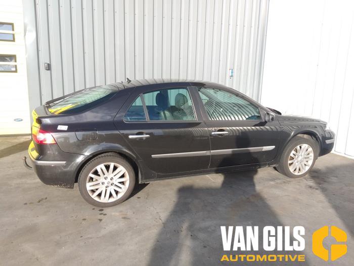 Renault Laguna II 2.0 16V Sloopvoertuig (2006, Zwart)
