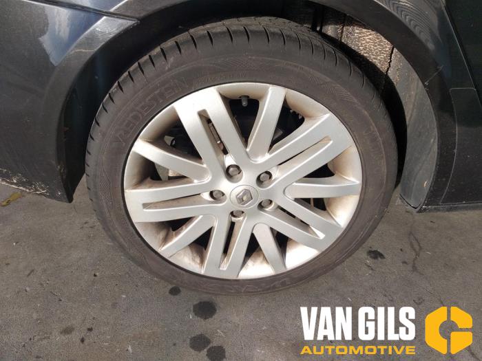 Renault Laguna II 2.0 16V Sloopvoertuig (2006, Zwart)