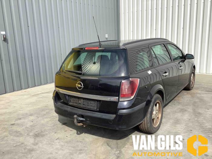Opel Astra H SW 1.7 CDTi 16V Skrotfordon (2005)