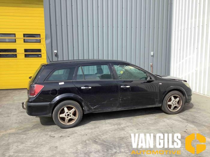 Opel Astra H SW 1.7 CDTi 16V Skrotfordon (2005)
