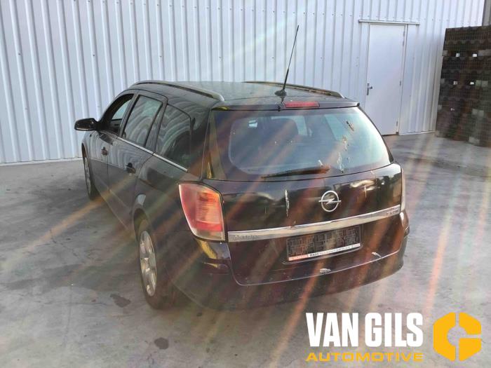 Opel Astra H SW 1.8 16V Skrotfordon (2006)