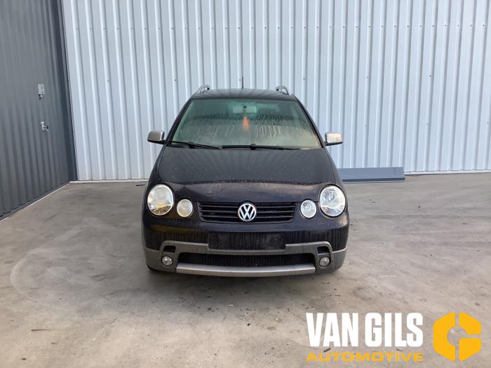 Volkswagen Polo IV 1.9 SDI Skrotfordon (2004, ZWART)