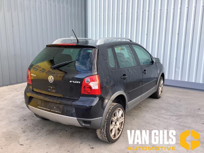 Volkswagen Polo IV 1.9 SDI Skrotfordon (2004, ZWART)