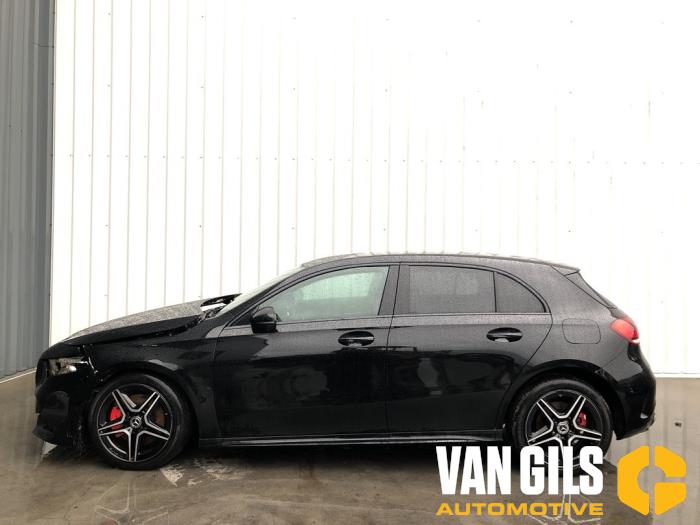 Mercedes A 2.0 A-220 Turbo 16V Sloopvoertuig (2020, Zwart)