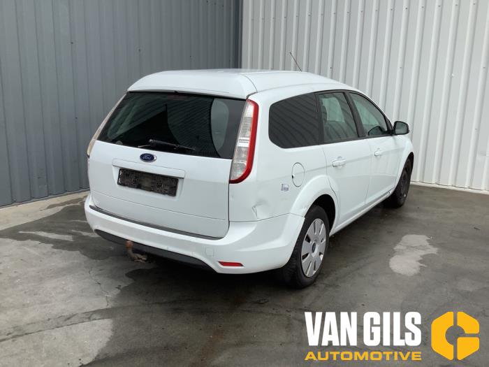 Ford Focus 2 Wagon 1.6 TDCi 16V 110 Skrotfordon (2008, WIT)