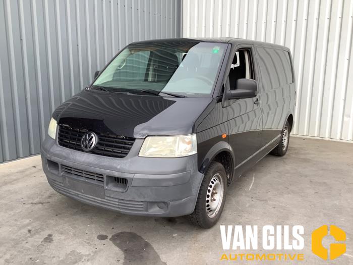 Volkswagen Transporter T5 1.9 TDi Skrotfordon (2006, NIET VAN TOEPASSING ZWART)