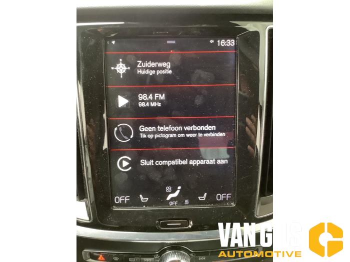 Volvo S60 III 2.0 T4 16V Sloopvoertuig (2019, Rood)