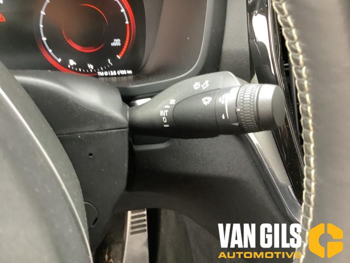 Volvo S60 III 2.0 T4 16V Sloopvoertuig (2019, Rood)