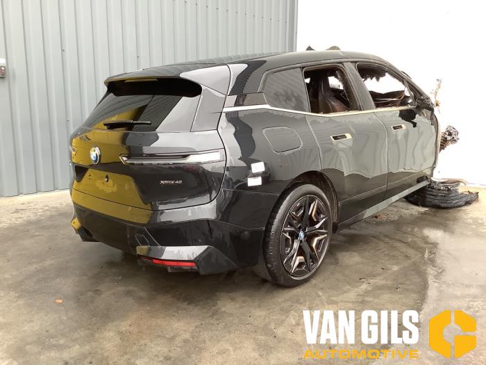 BMW iX xDrive40 77 kWh Sloopvoertuig (2023, Zwart)