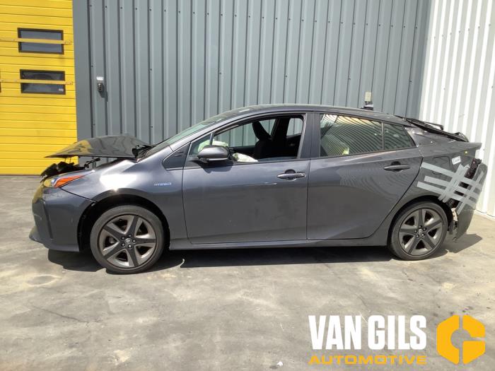 Toyota Prius 1.8 16V Hybrid Skrotfordon (2019, GRIJS)