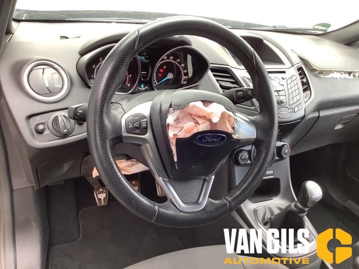 Ford Fiesta 6 1.0 EcoBoost 12V 125 Skrotfordon (2016, GRIJS)