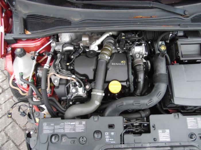 Renault Clio IV 1.5 Energy dCi 90 FAP Sloopvoertuig (2012, Rood)