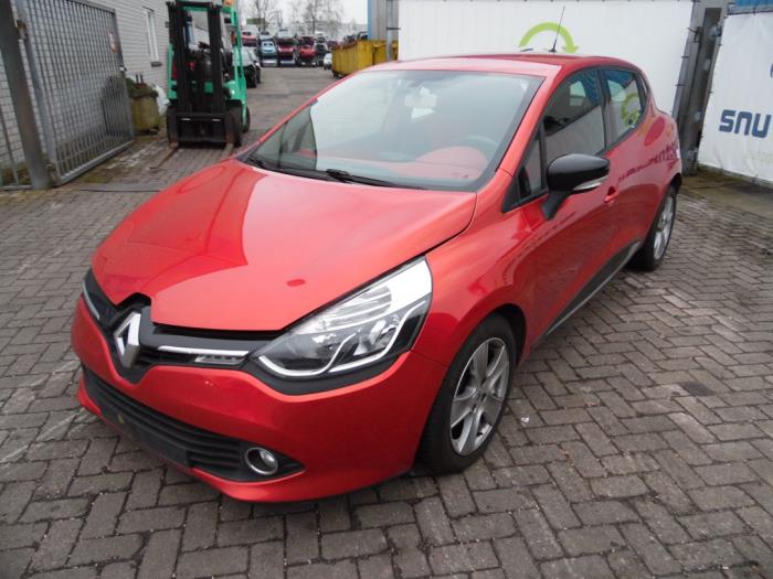 Renault Clio IV 1.5 Energy dCi 90 FAP Sloopvoertuig (2012, Rood)