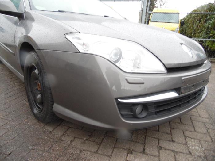 Renault Laguna III Estate 2.0 dCi 16V 175 FAP Skrotfordon (2008, GRIJS)