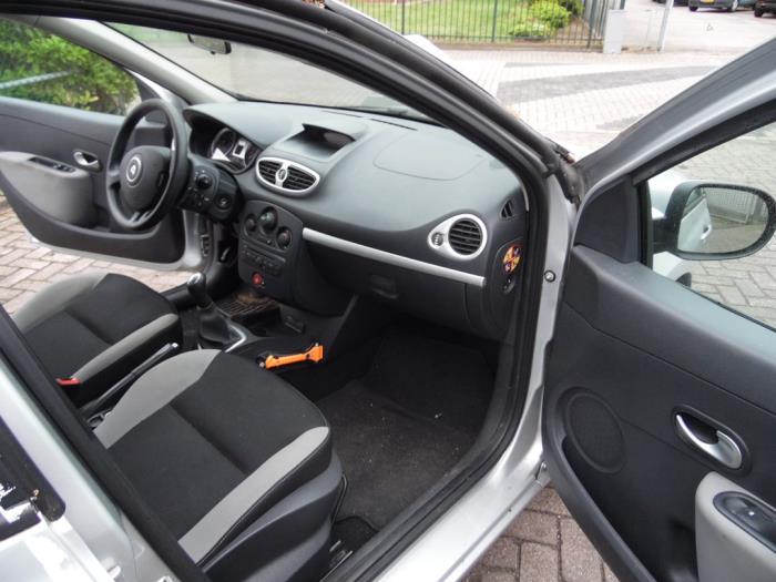 Renault Clio III 1.5 dCi FAP Sloopvoertuig (2012, Grijs)
