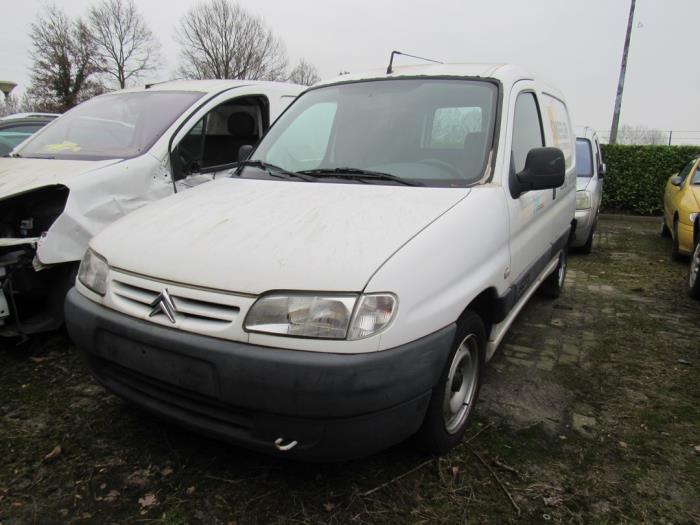 Citroen Berlingo 1.9 Di Skrotfordon (2000, WIT)