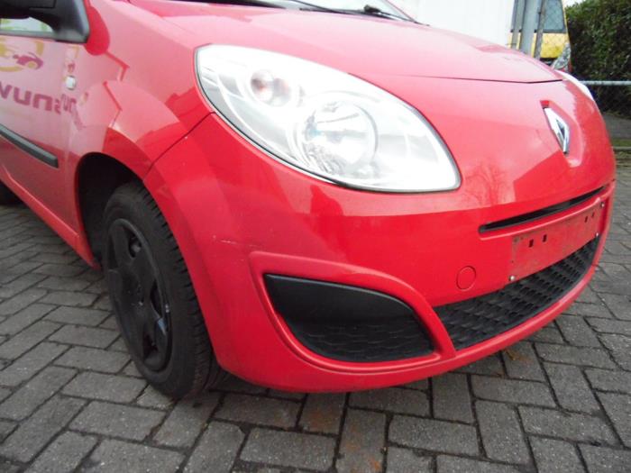 Renault Twingo II 1.2 Skrotfordon (2007, ROOD)
