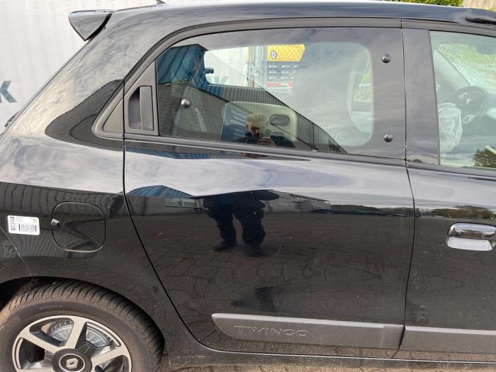 Renault Twingo III ZE R80 Skrotfordon (2021, ZWART)