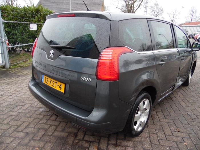 Peugeot 5008 I 1.6 VTI 16V Schadevoertuig (2010, Grijs)