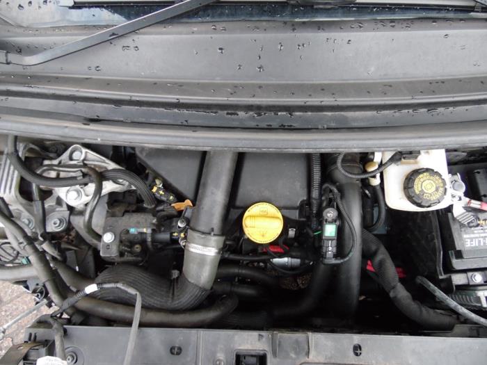 Renault Scénic III 1.5 dCi 110 Skrotfordon (2013, BRUIN)