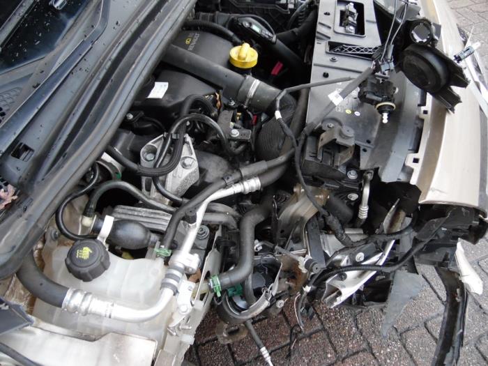 Renault Scénic III 1.5 dCi 110 Skrotfordon (2013, BRUIN)