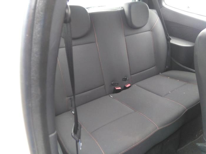 Renault Twingo II 1.2 16V Samochód złomowany (2010, Bialy)