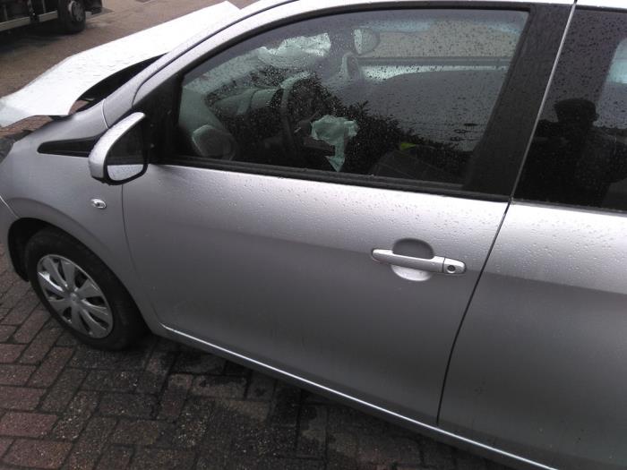 Peugeot 108 1.0 12V Sloopvoertuig (2018, Grijs)